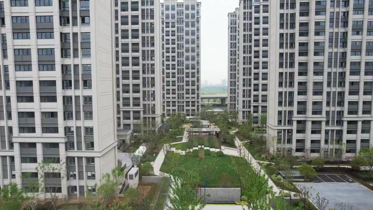 交通便当、配套齐全，，，，，，，，824套包管房即将交付！